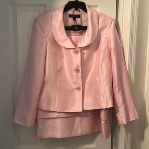 Gorgeous pale pink suit! Like new.
